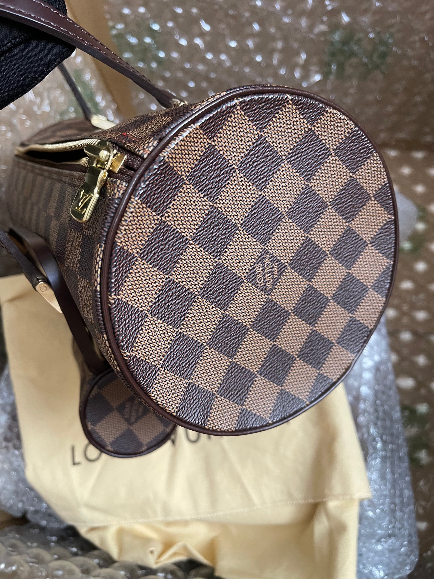 Prelove Louis Vuitton Pre-Owned
1990-2000s Papillon 30 w/provided strap