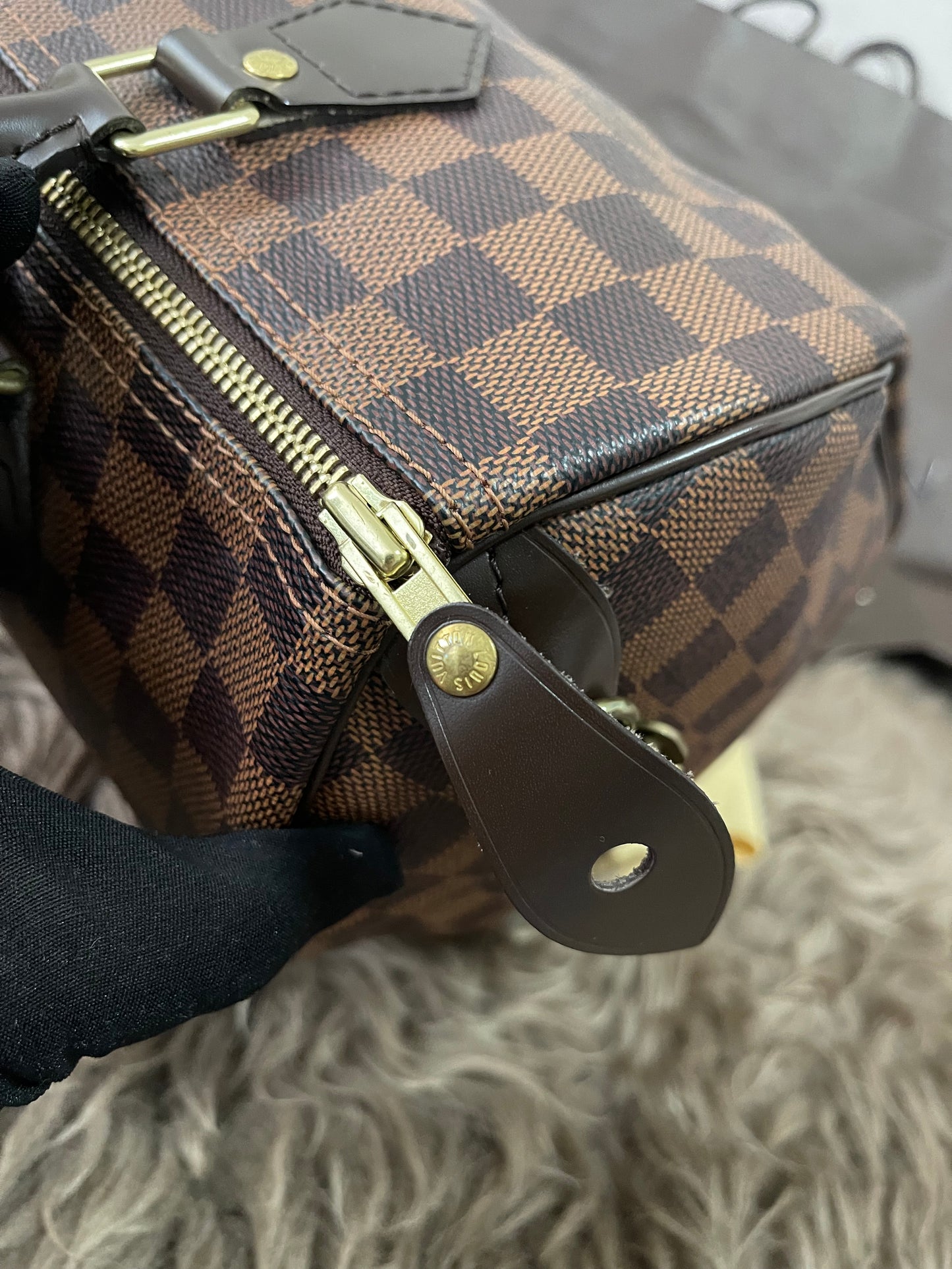 Preloved Louis Vuitton Speedy 30 Damier