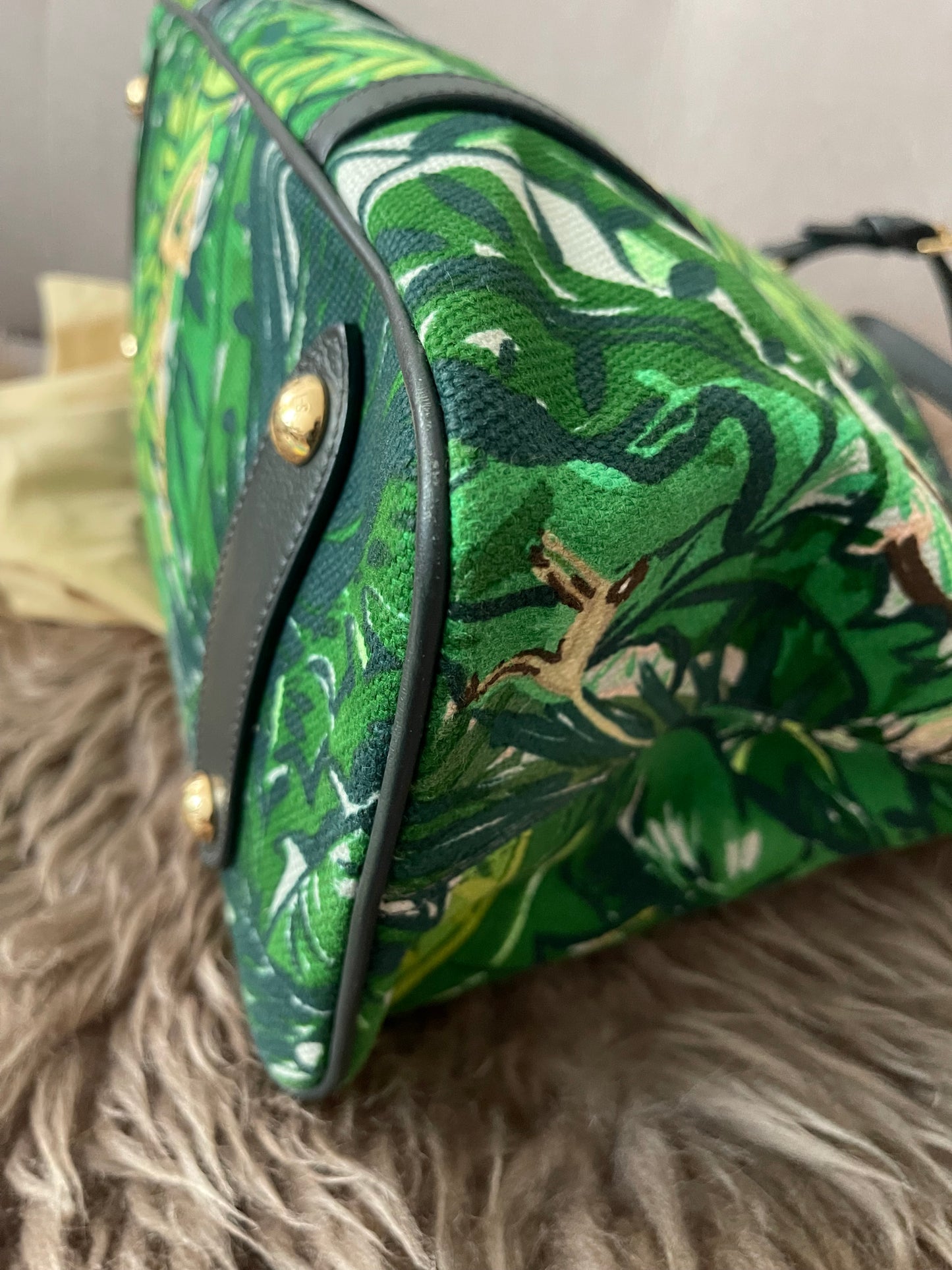 Preloved Authentic Louis Vuitton Ailleurs Adventure Cabas PM ( Limited Edition )