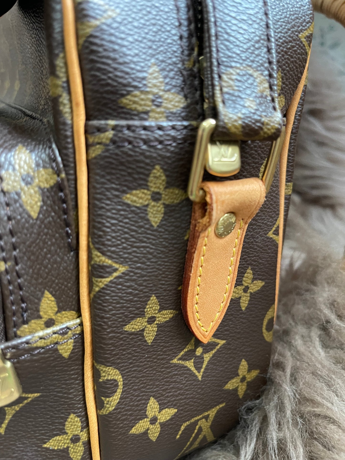 Preloved Louis Vuitton 2005 Nil messenger bag