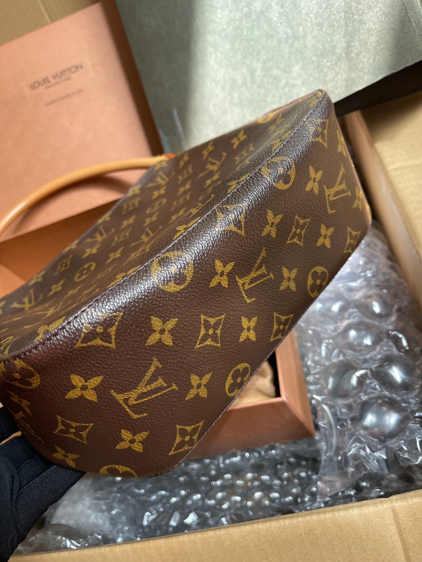 Preloved Louis Vuitton Mini looping