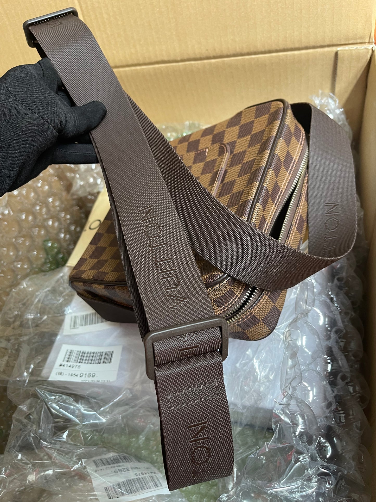 BIG DROP!! Preloved Louis Vuitton 2004 Olav PM shoulder bag