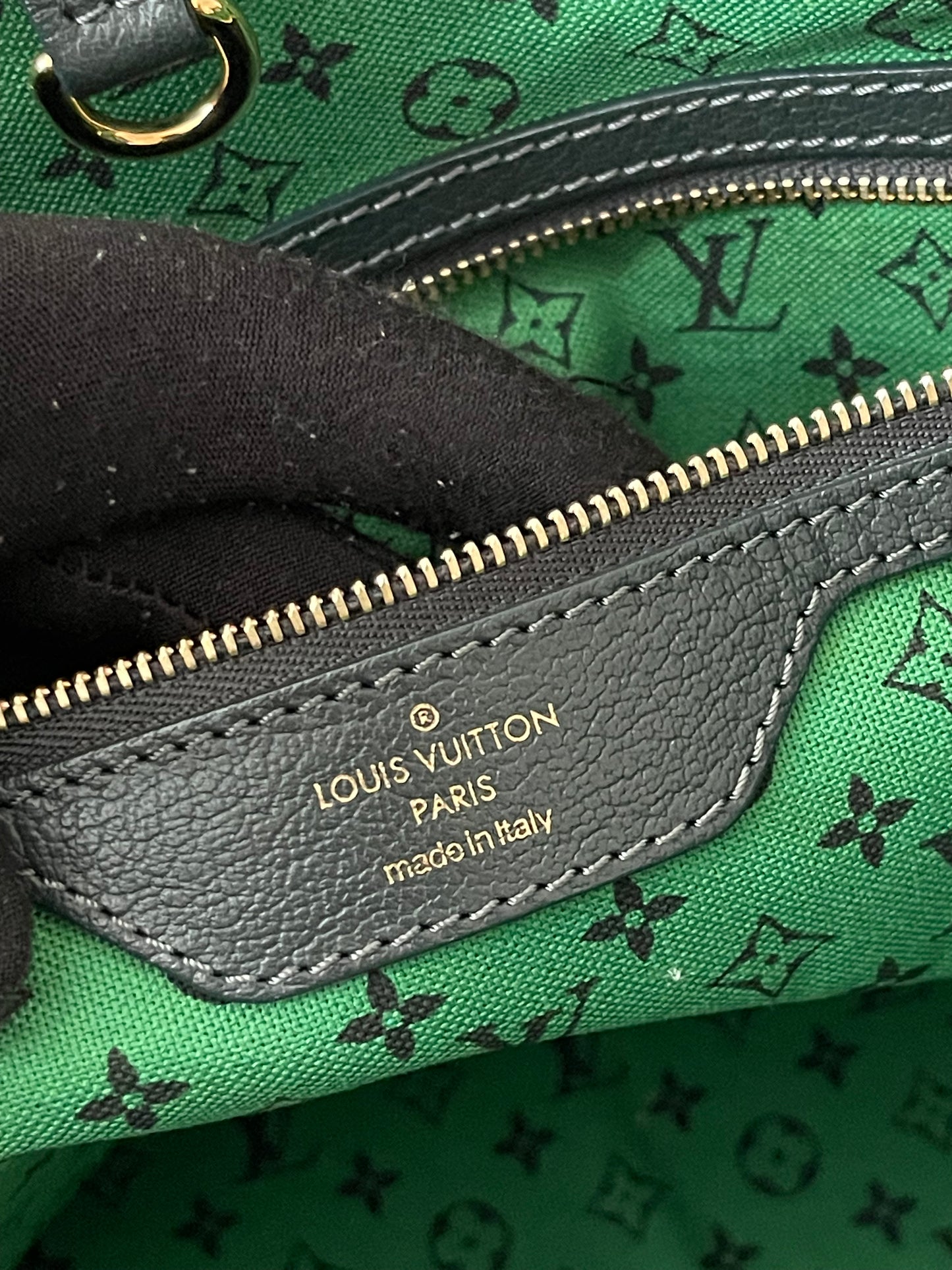 Preloved Authentic Louis Vuitton Ailleurs Adventure Cabas PM ( Limited Edition )