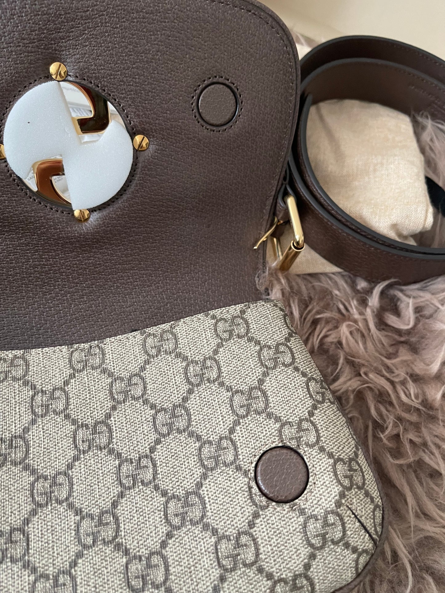 Preloved Authentic Unused Gucci Blondie Belt Bag