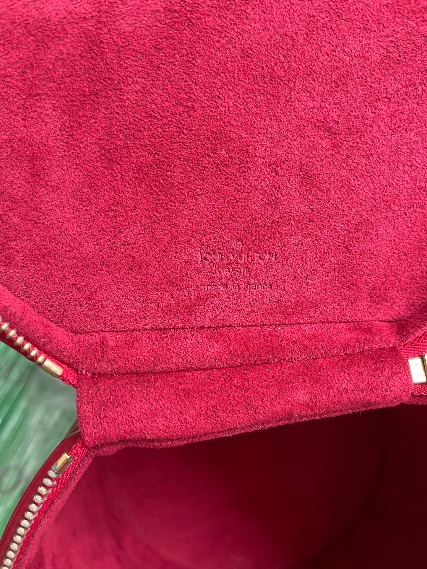Preloved Louis Vuitton Red Epi Leather Cannes w/provided strap