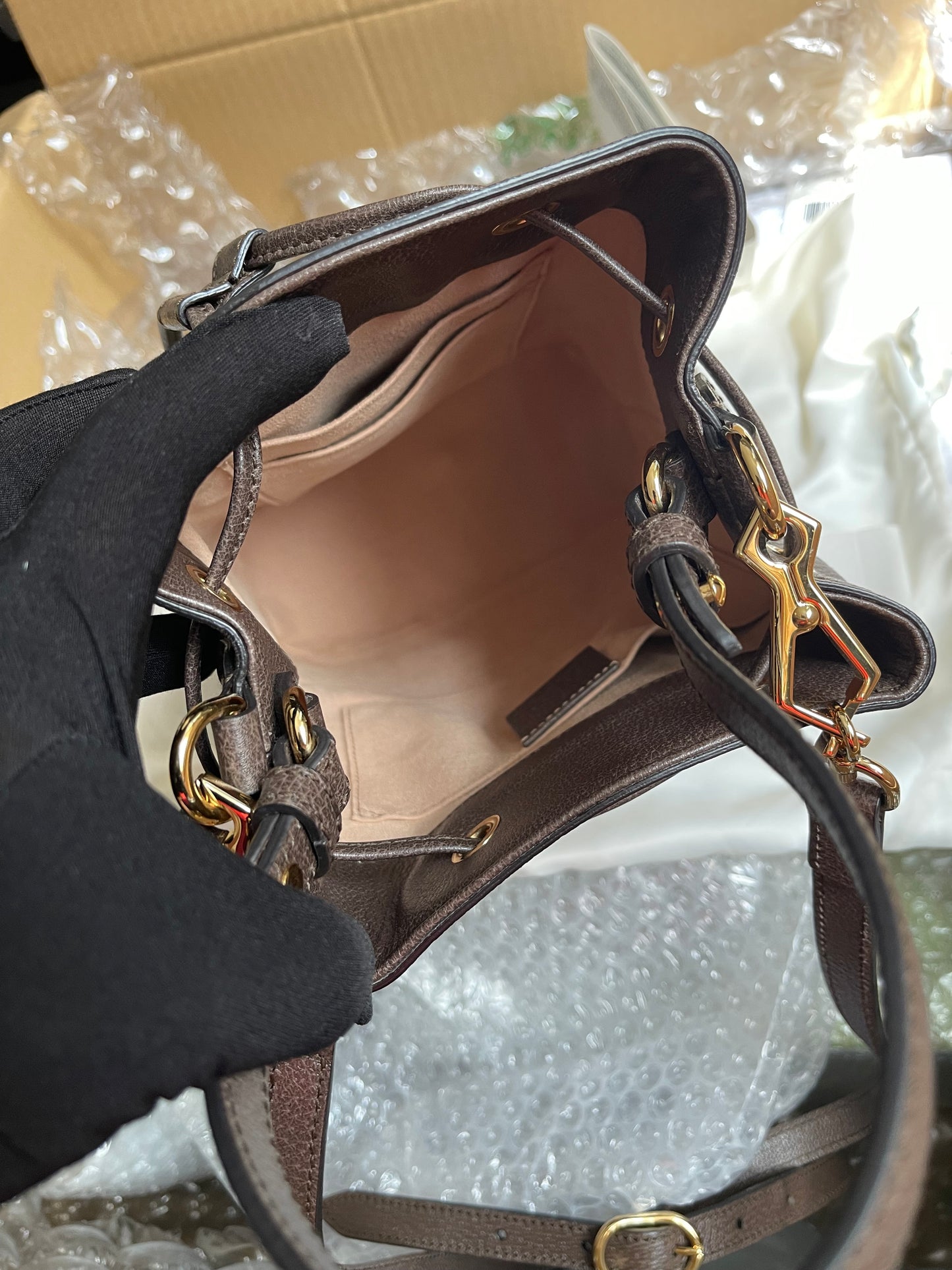 Preloved Gucci Ophidia small bucket bag