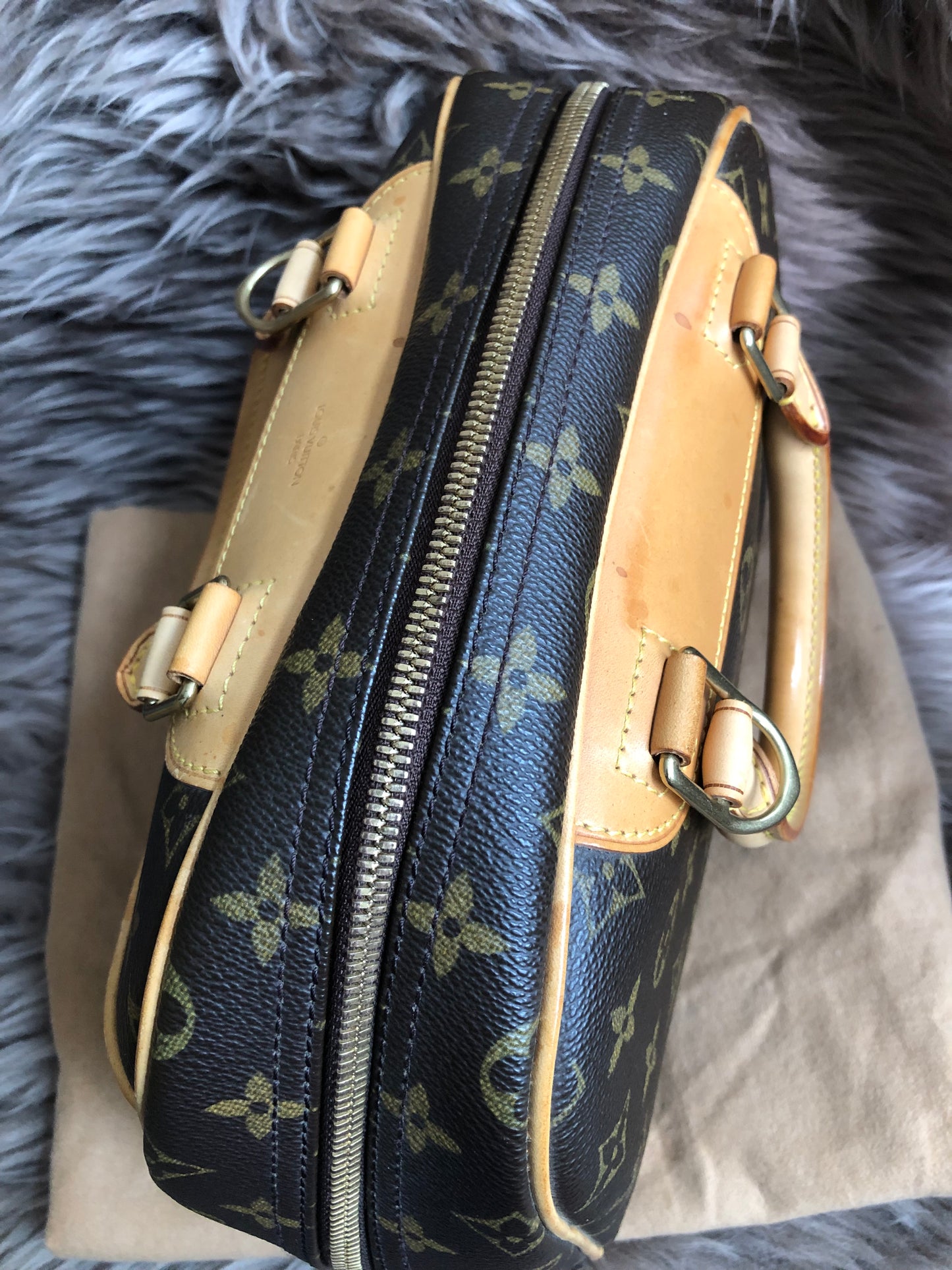 Preloved LOUIS VUITTON Monogram Trouville