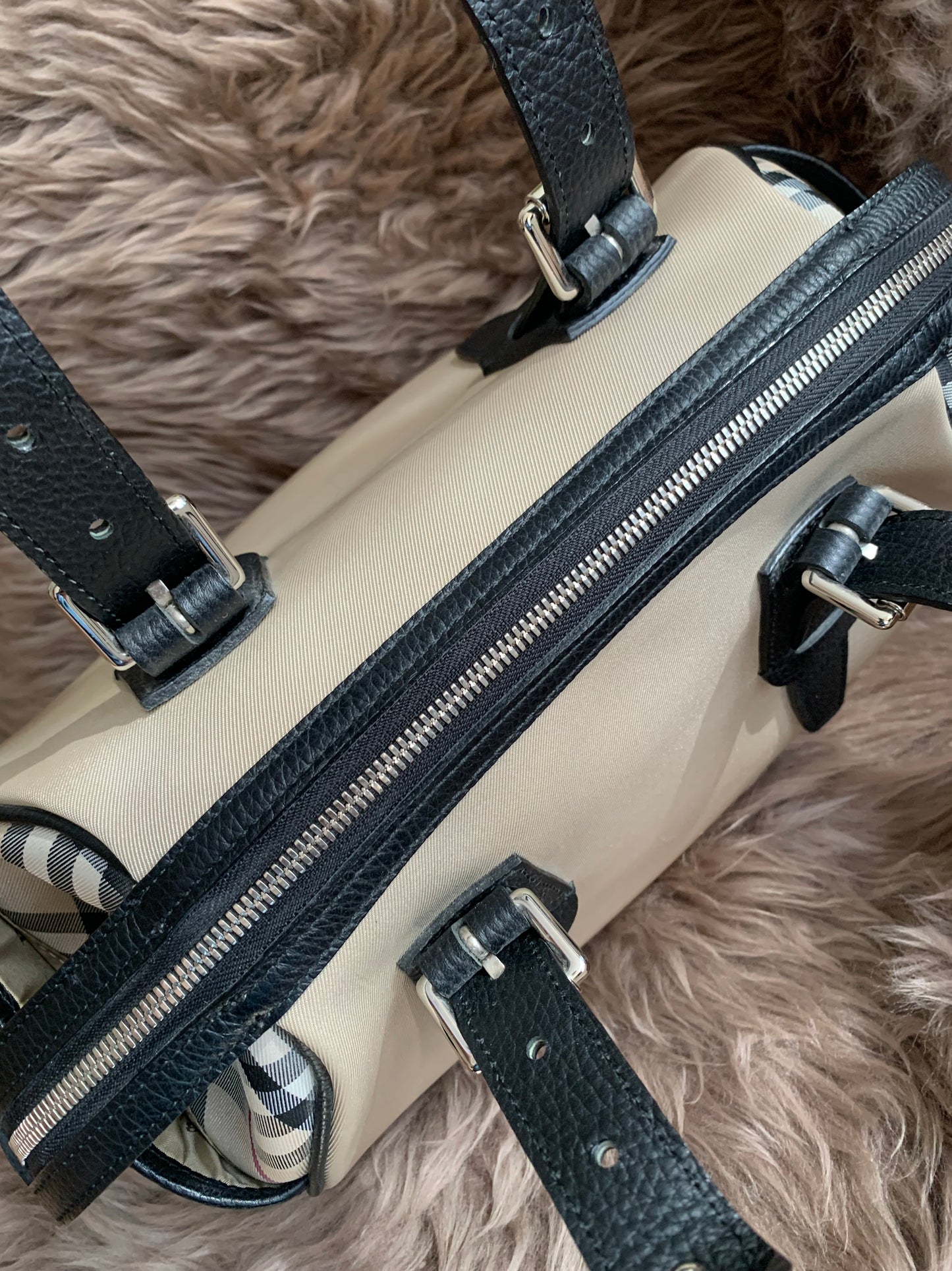 Burberry Nova Check Bowling Boston