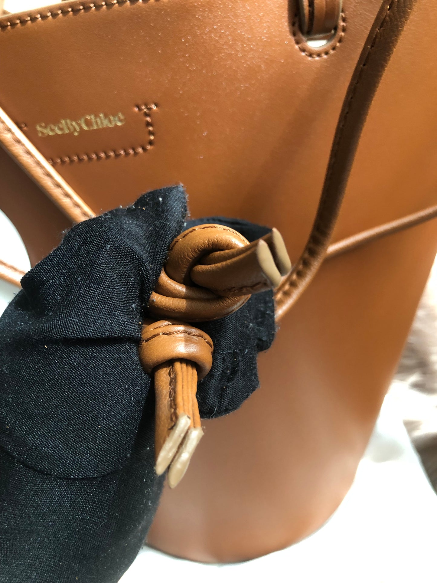 Preloved SEE BY CHLOÉ Cecilia Fringed Leather Bucket Bag