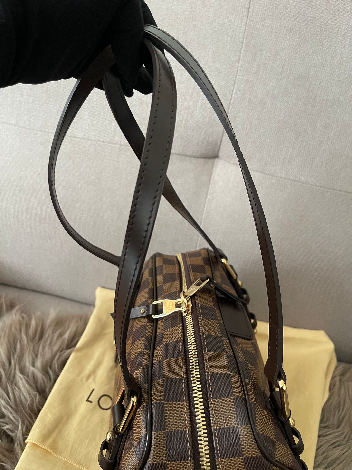 Preloved Authentic Louis Vuitton Damier Rivington PM shoulder bag