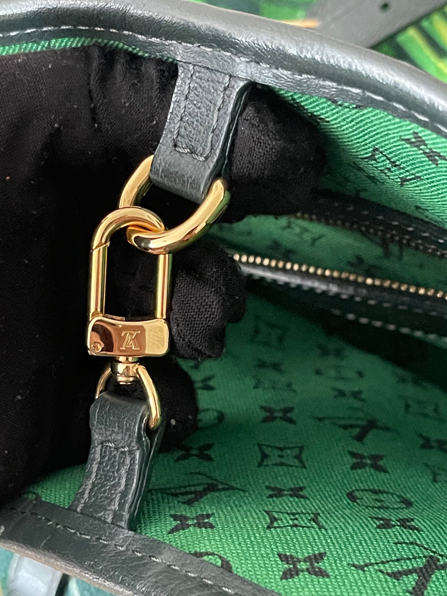 Preloved Authentic Louis Vuitton Ailleurs Adventure Cabas PM ( Limited Edition )