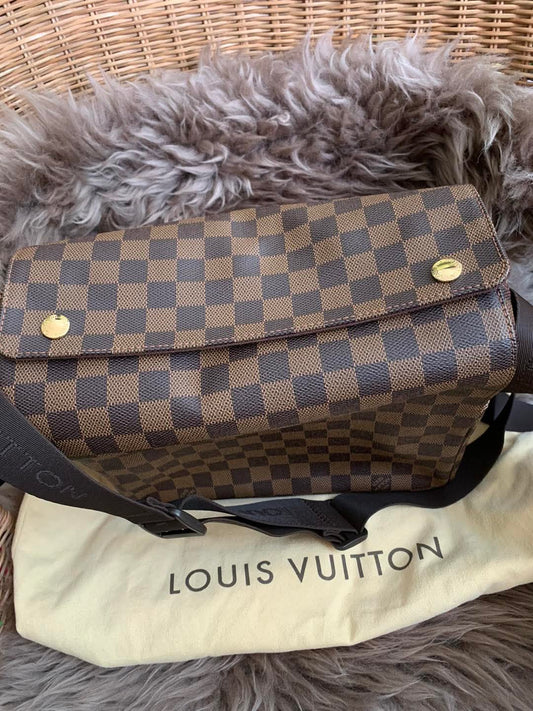 LOUIS VUITTON NAVIGILIO