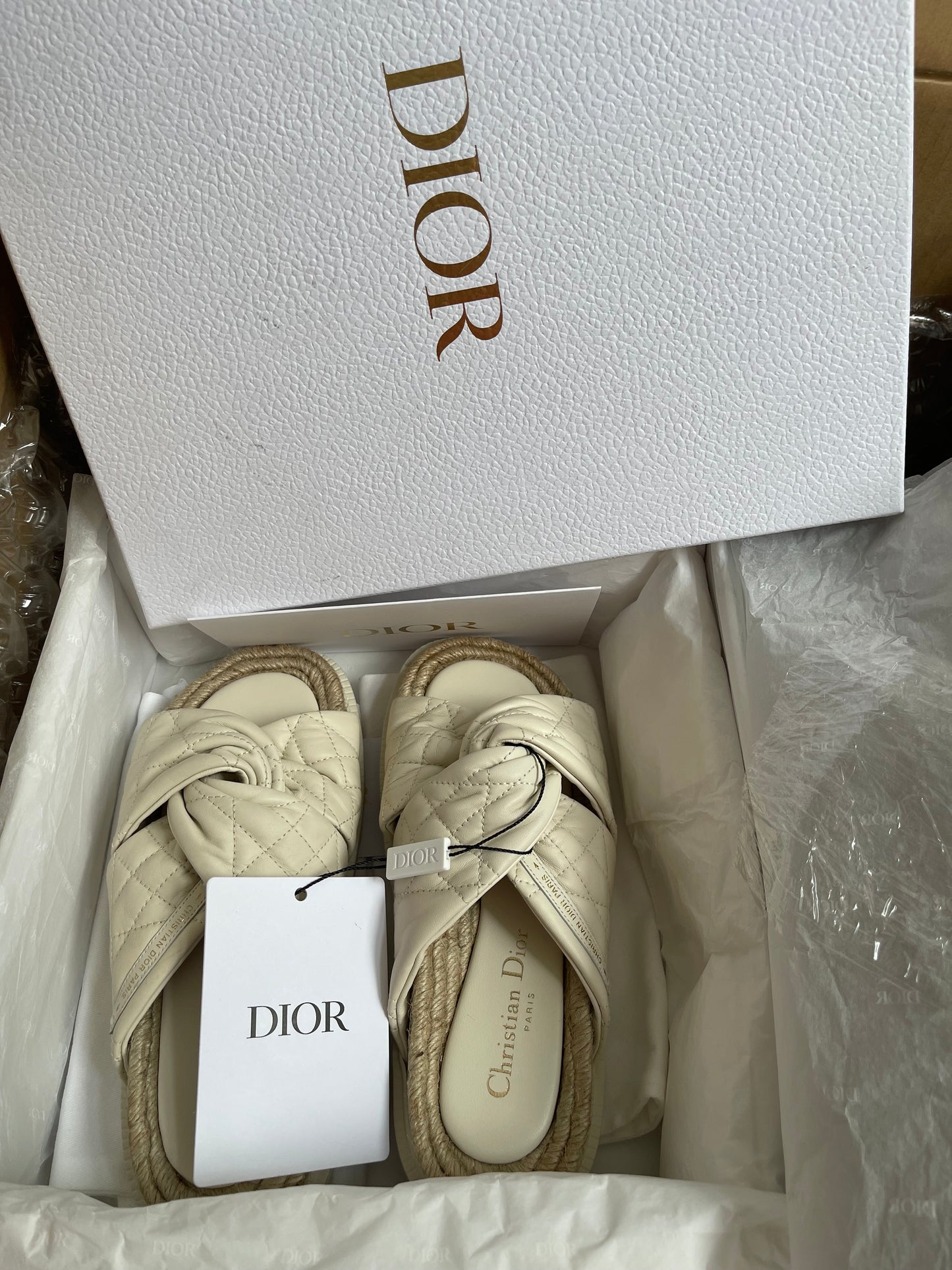 UNUSED Christian Dior White Cannage D Twist Slide Sandal 37