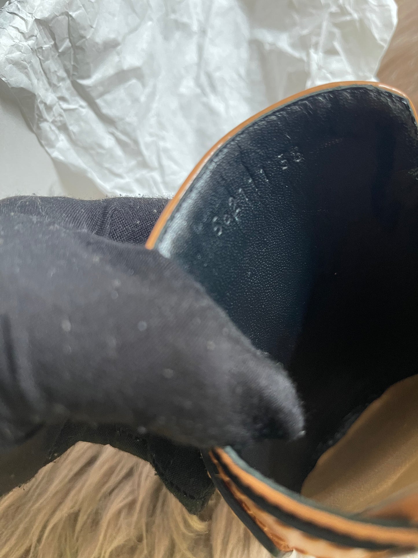Loewe mule