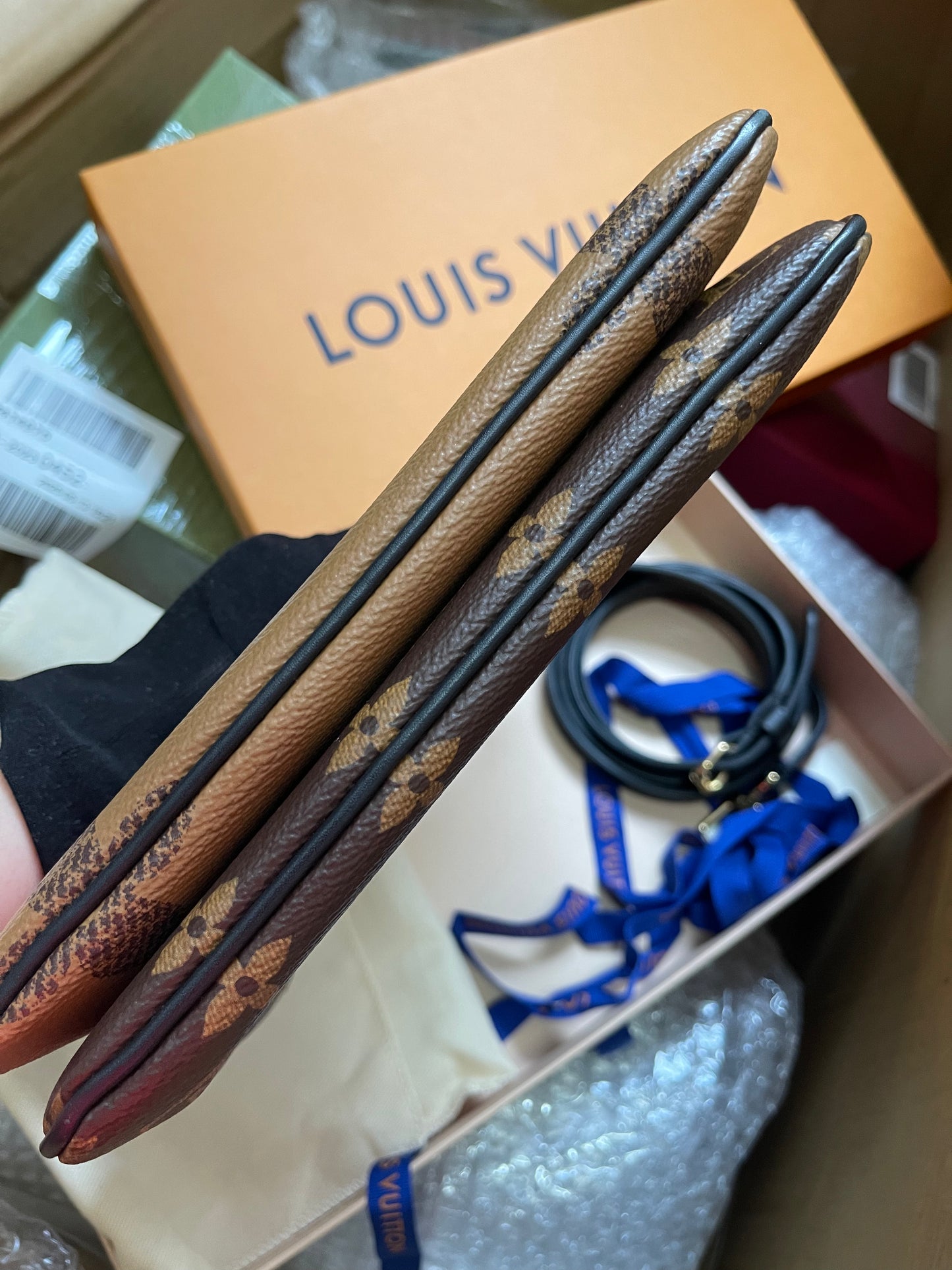 Preloved Louis Vuitton Monogram Giant Reverse Pochette Double Zip Crossbody Bag