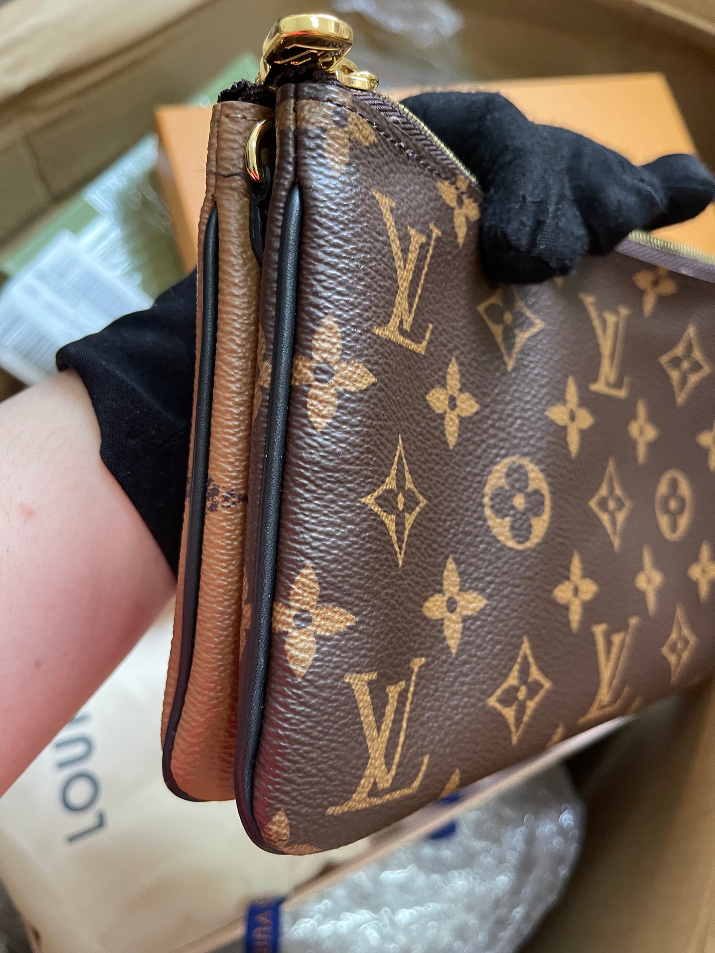 Preloved Louis Vuitton Monogram Giant Reverse Pochette Double Zip Crossbody Bag