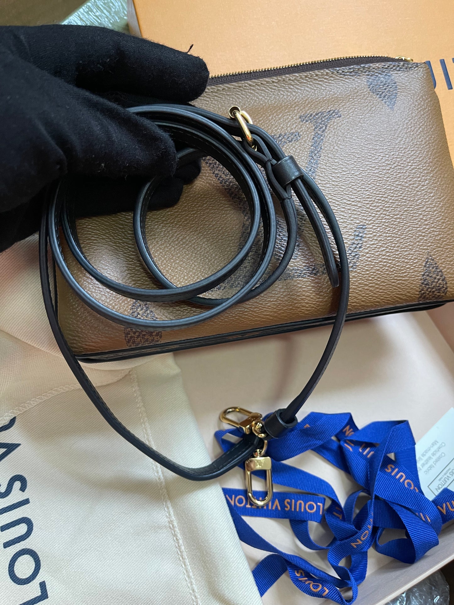 Preloved Louis Vuitton Monogram Giant Reverse Pochette Double Zip Crossbody Bag
