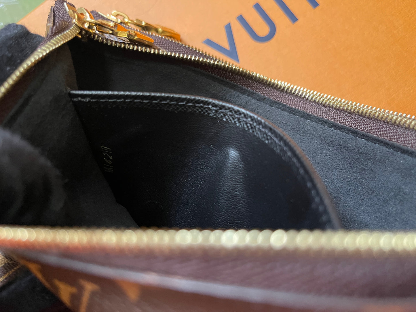 Preloved Louis Vuitton Monogram Giant Reverse Pochette Double Zip Crossbody Bag
