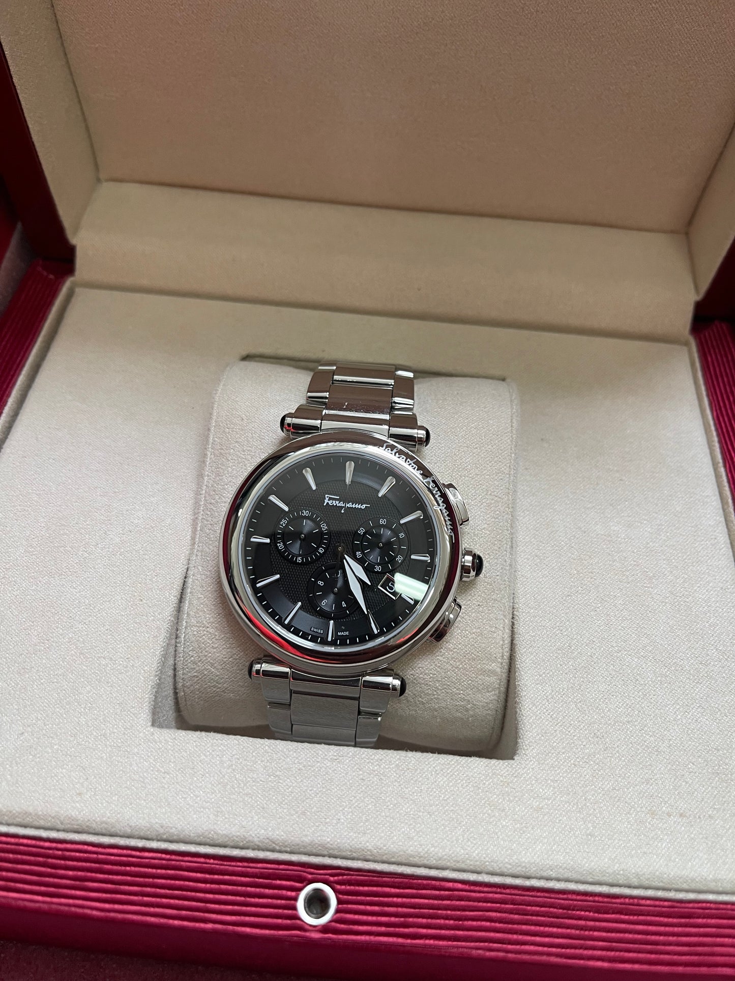 BIG DROP! Preloved Ferragamo Idillio Quartz Chronograph 42mm