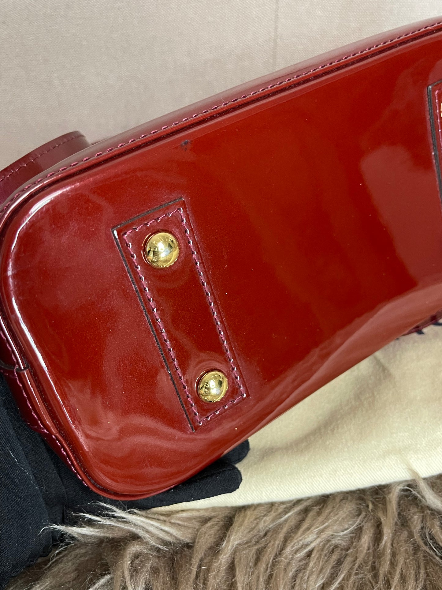 Preloved Louis Vuitton Vernis Alma BB – Red
