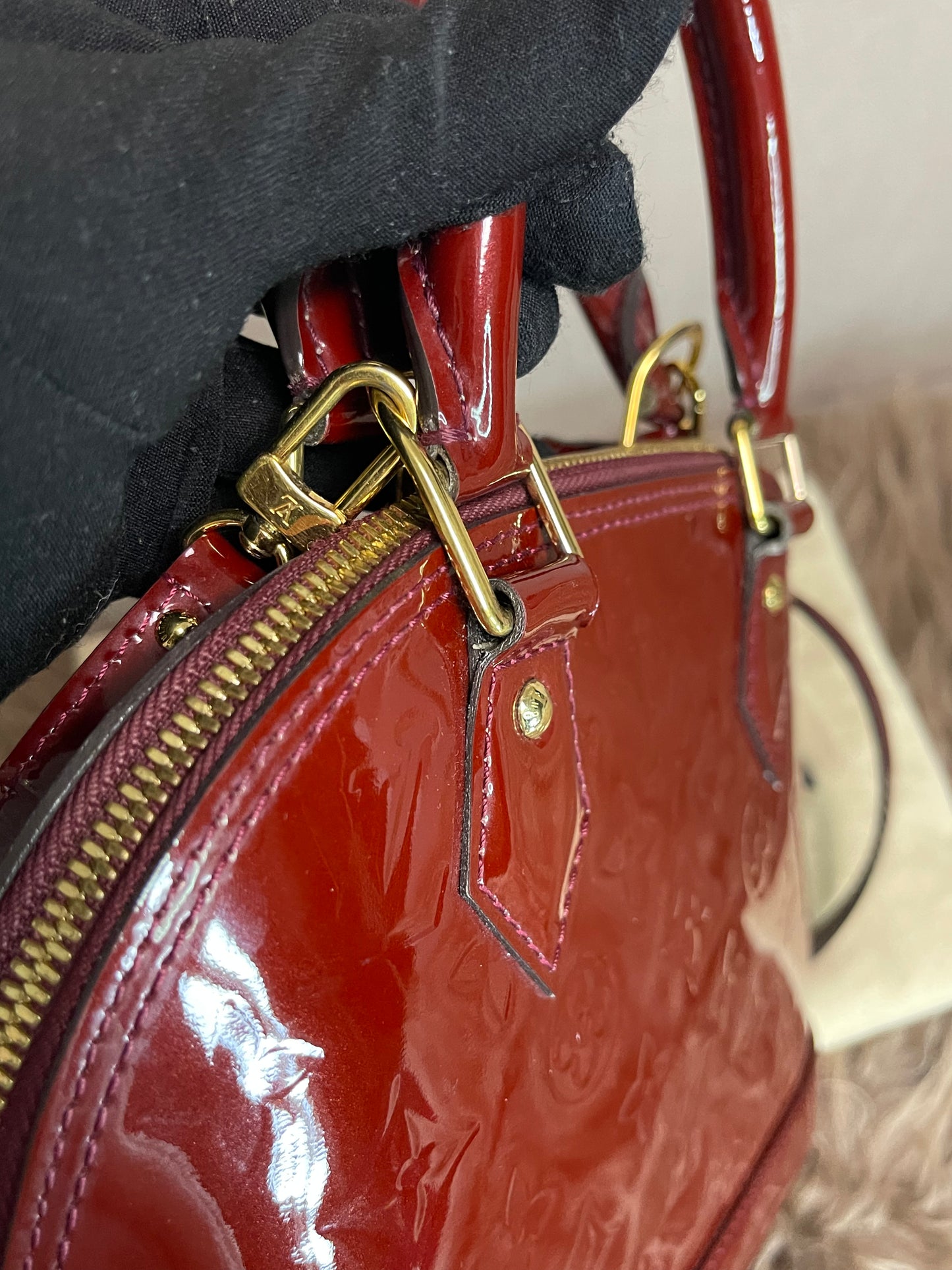 Preloved Louis Vuitton Vernis Alma BB – Red