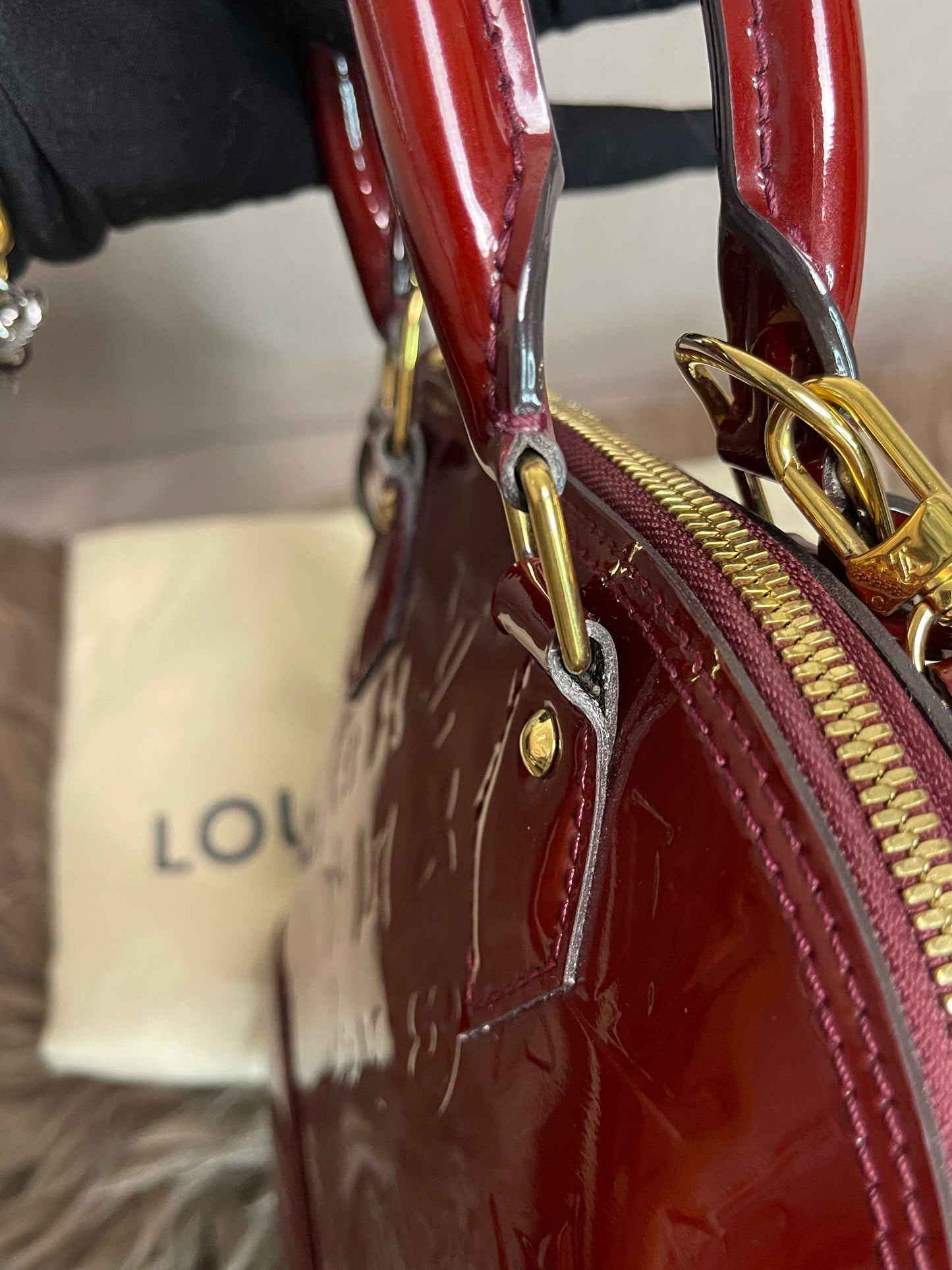 Preloved Louis Vuitton Vernis Alma BB – Red