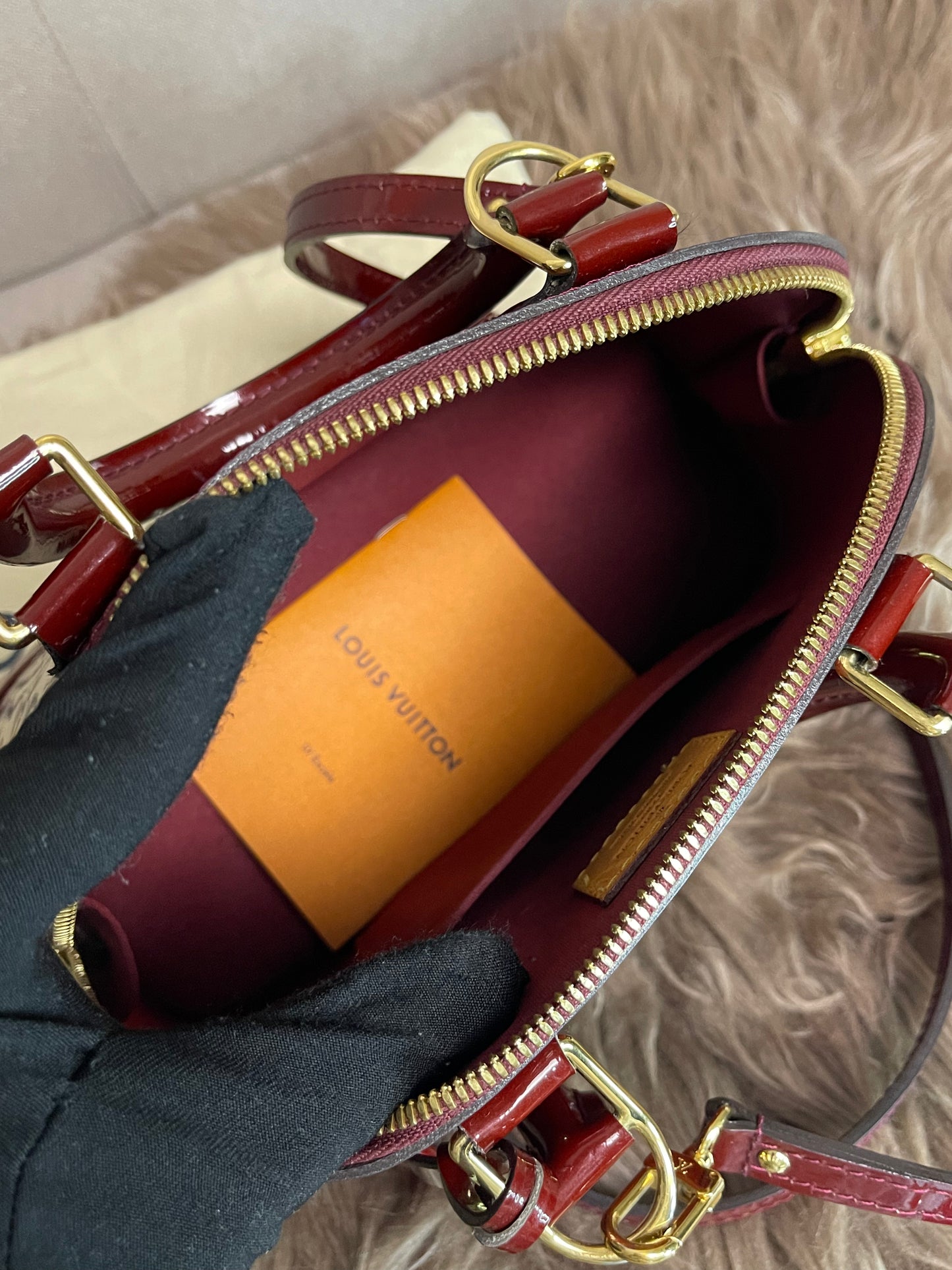 Preloved Louis Vuitton Vernis Alma BB – Red