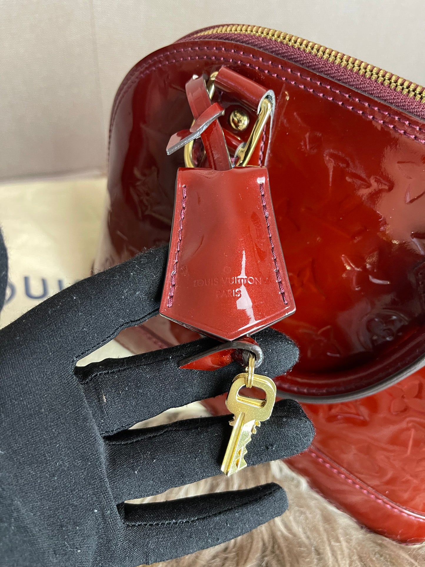 Preloved Louis Vuitton Vernis Alma BB – Red