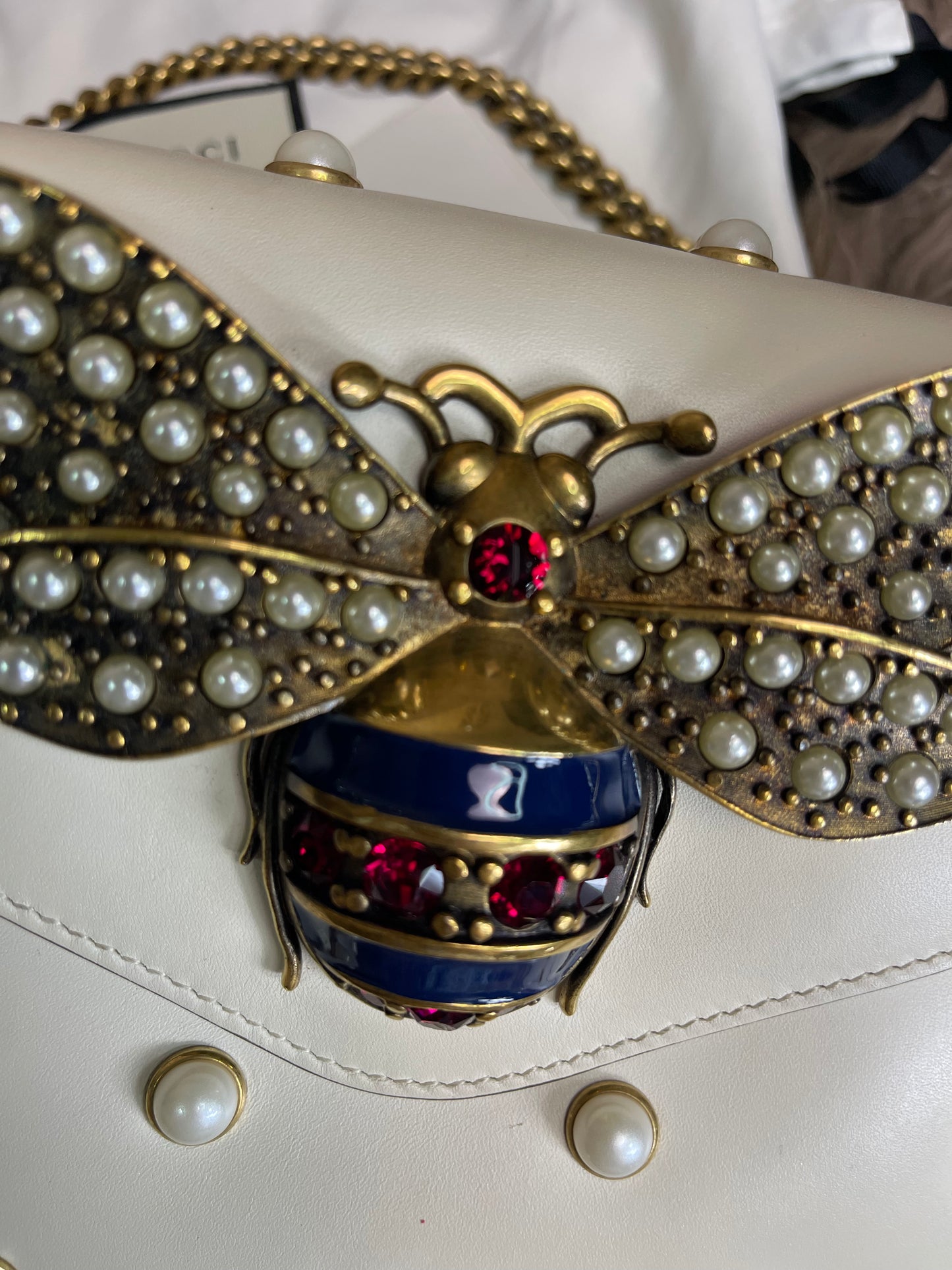 Preloved Gucci Bee Pearl Bag