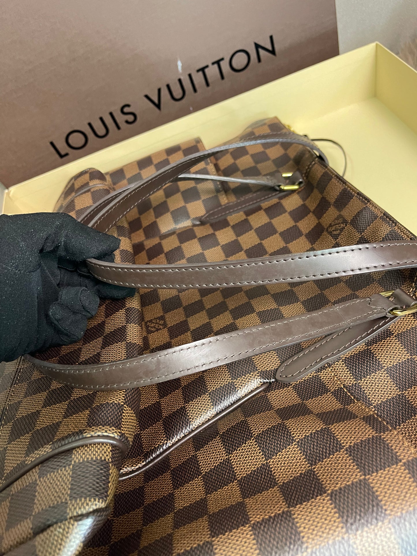 Preloved Louis Vuitton Totally Tote – Damier Ebene