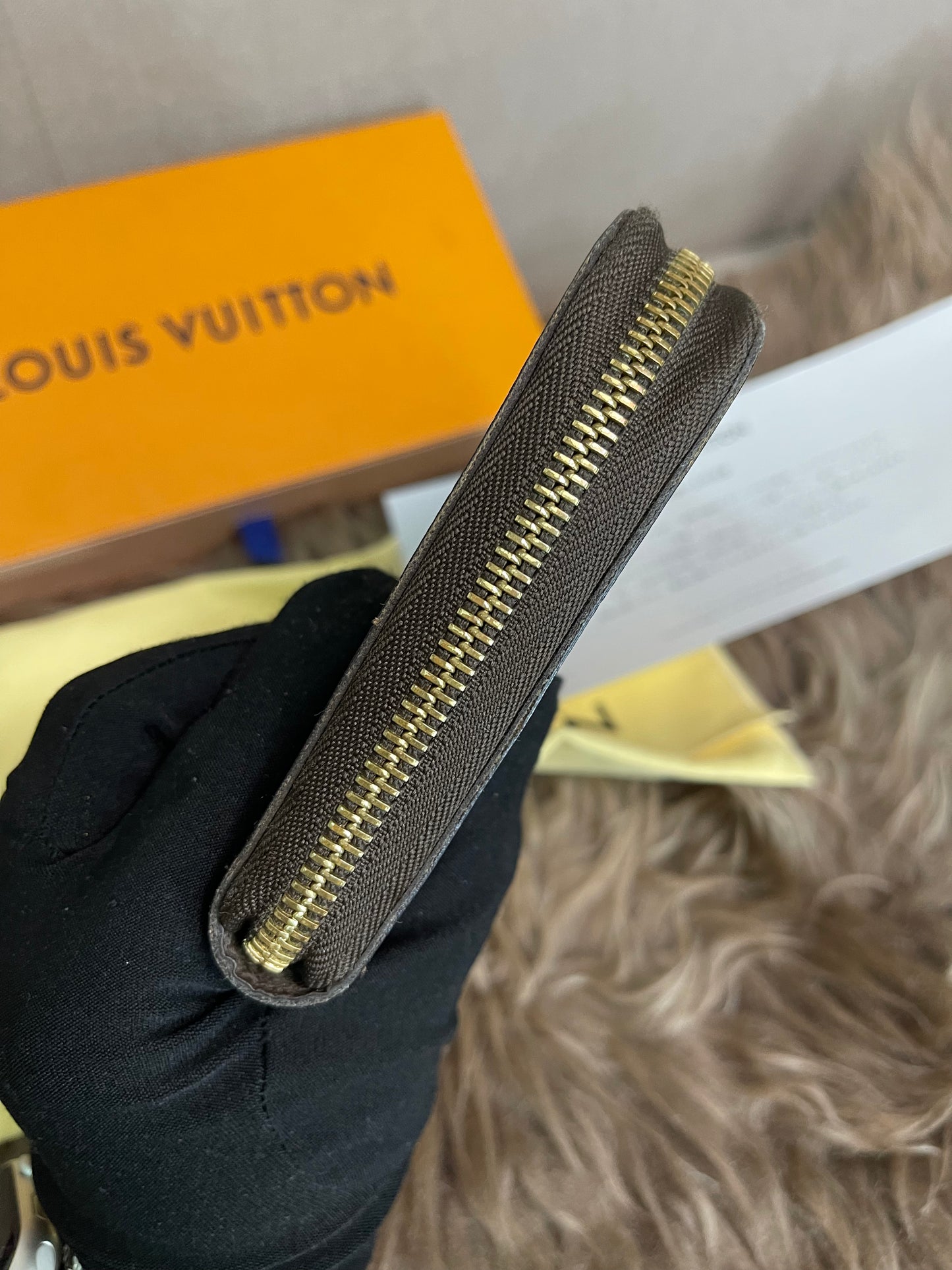 Preloved Louis Vuitton Wallet Organizer