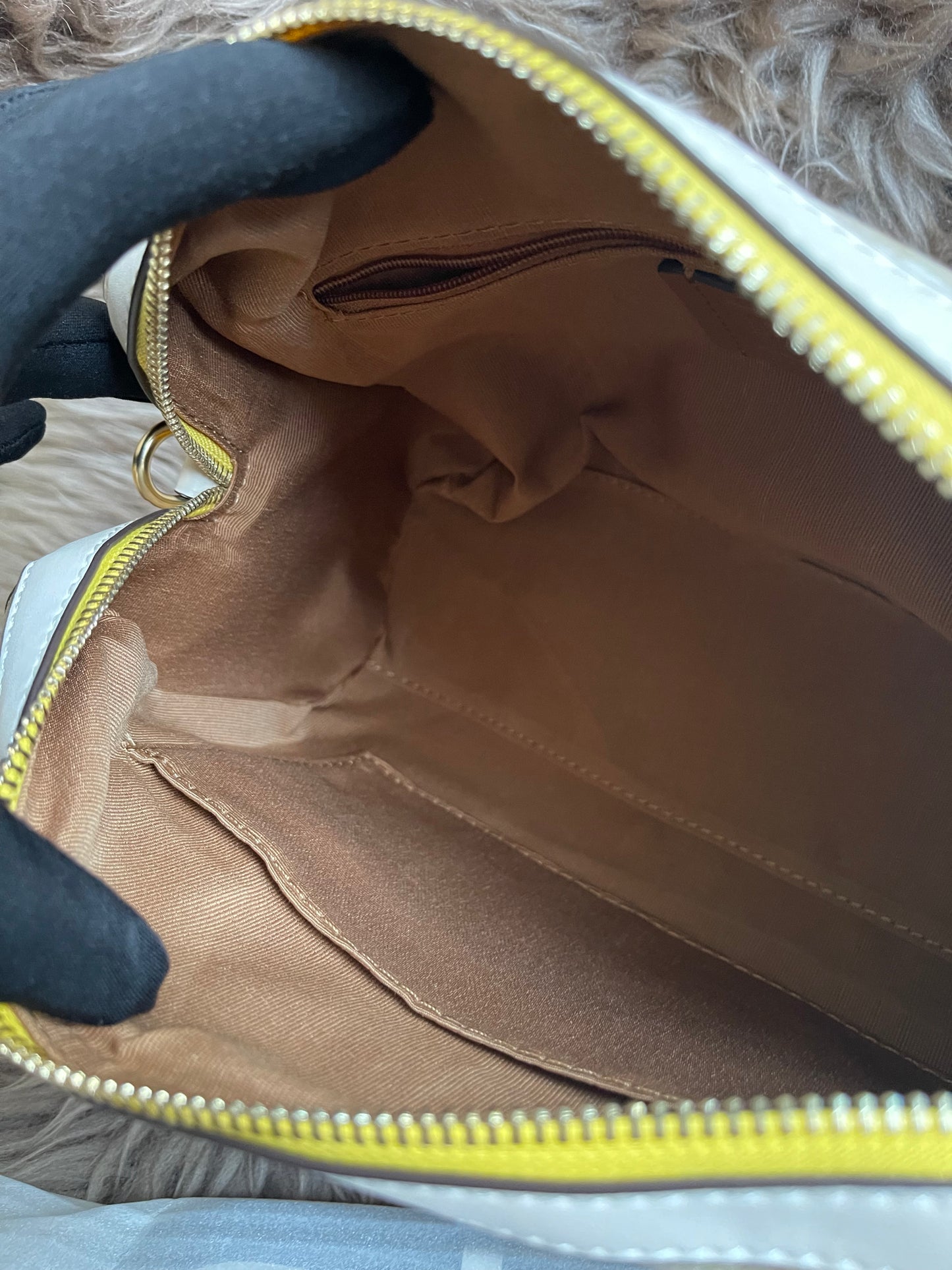 Unused Coach C2849 Rowan Satchel in Signature Canvas with Daisy Print