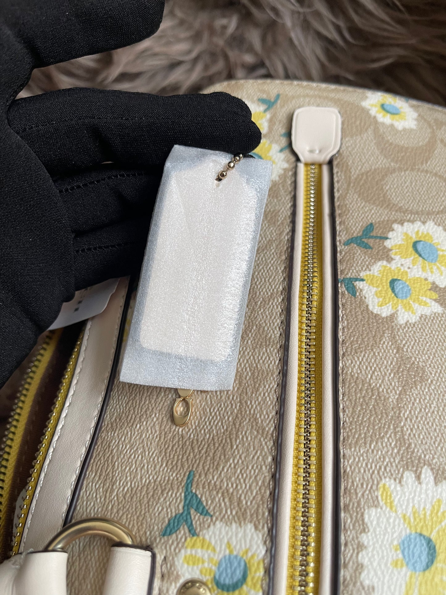 Unused Coach C2849 Rowan Satchel in Signature Canvas with Daisy Print
