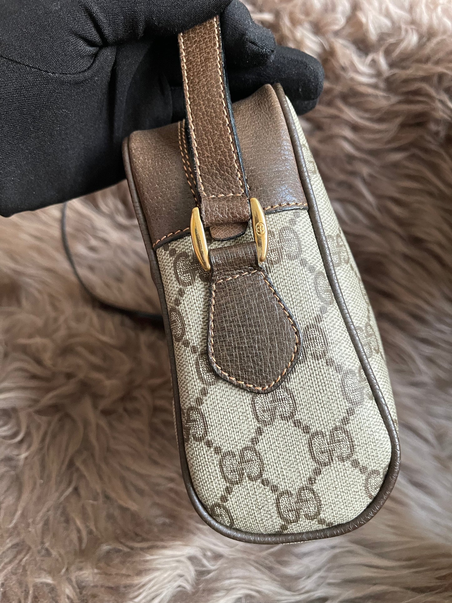 Preloved Vintage Gucci Ophidia or Sherry Line shoulder bag