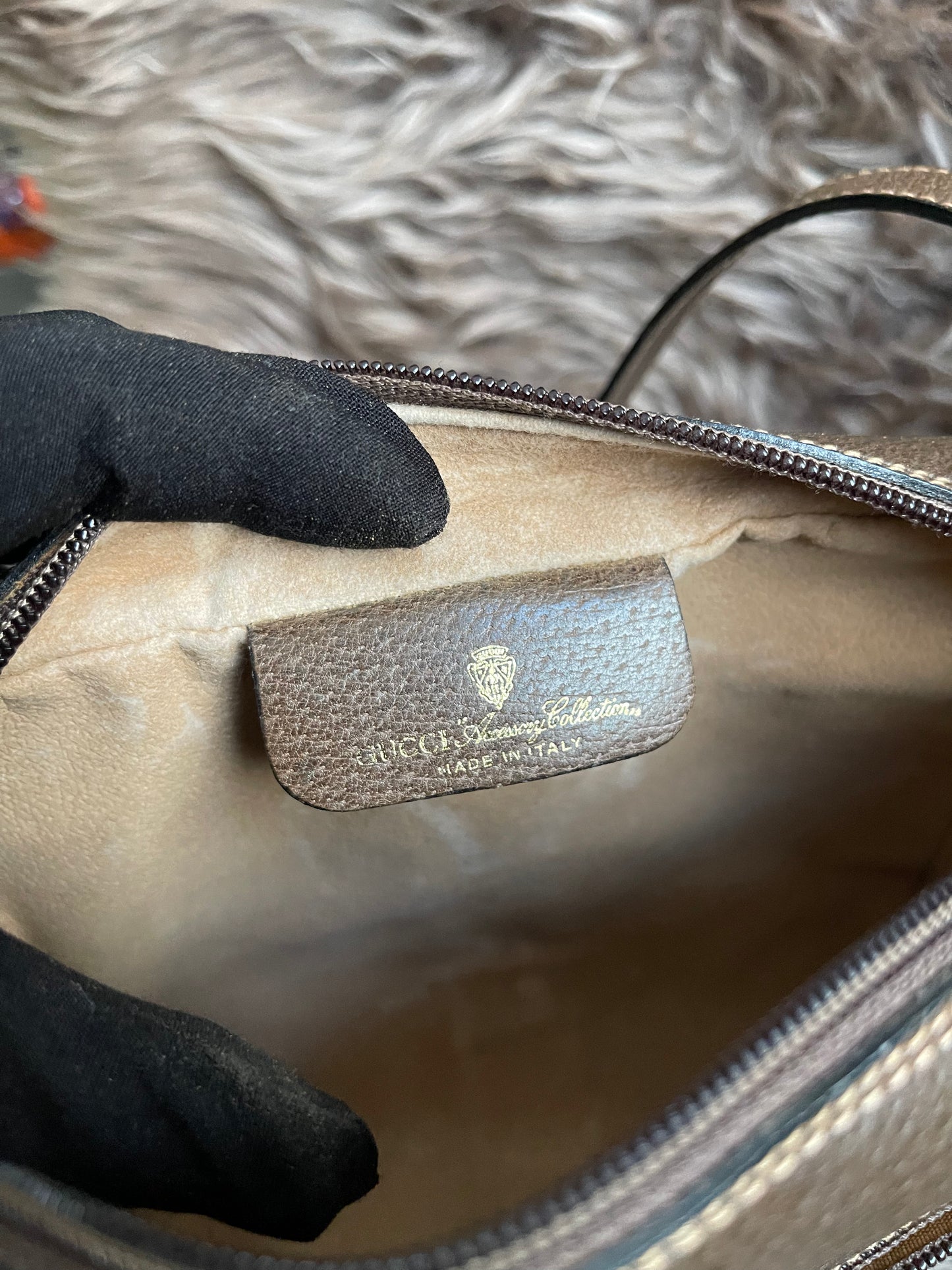 Preloved Vintage Gucci Ophidia or Sherry Line shoulder bag