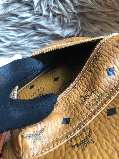 Preloved  MCM Stark Side Studs Backpack