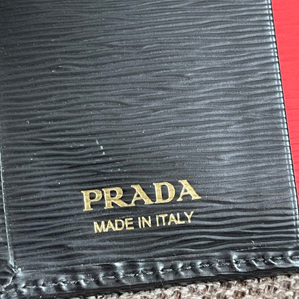 Preloved Authentic Prada Portafoglio Verticale Piccolo Small Vertical Wallet
