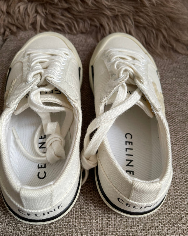 Preloved Authentic Celine Alan Sneaker with Triomphe in Canvas Off-White