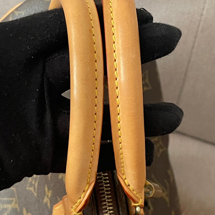 Preloved Authentic Louis Vuitton Speedy 25