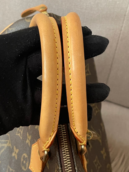 Preloved Authentic Louis Vuitton Speedy 25