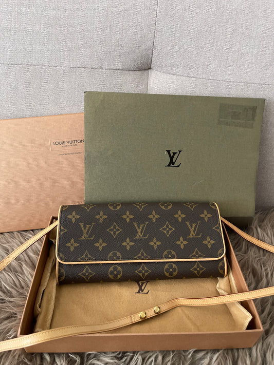 Preloved Authentic Louis Vuitton Monogram Pochette Twin PM cross body bag