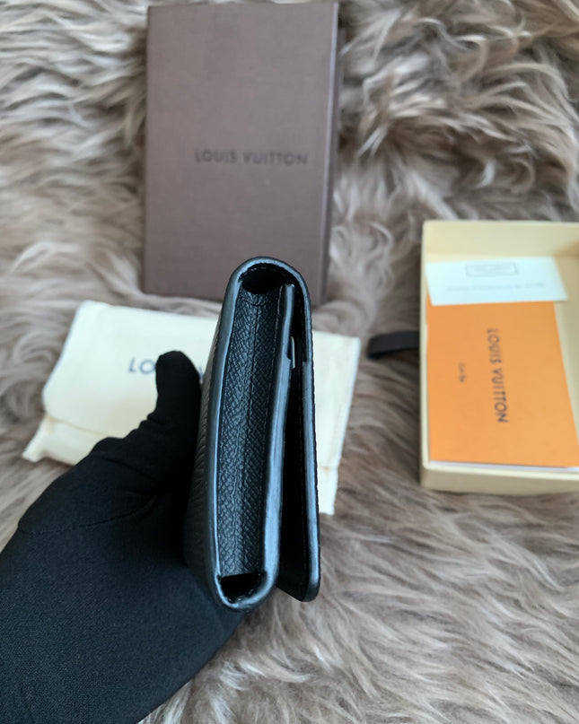 Louis Vuitton Epi Epi Leather Card Case Black