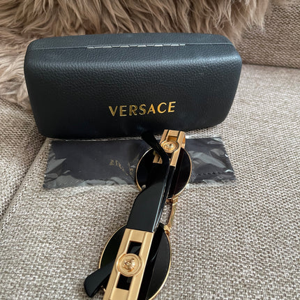 Preloved Authentic Versace Biggie Oval Sunglasses – Black & Gold Medusa, VE2176