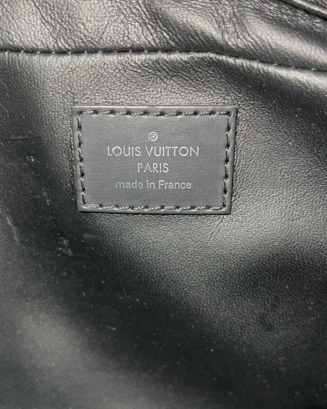 Preloved Authentic Louis Vuitton Monogram Eclipse Toiletry Pouch 25