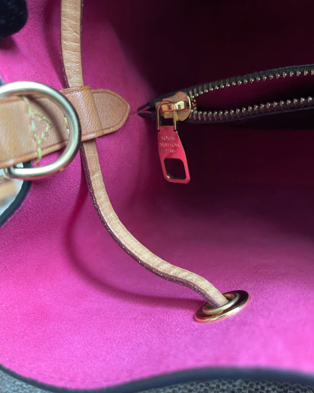 Preloved Authentic Louis Vuitton NéoNoé BB — Monogram Love Lock (Limited Edition)