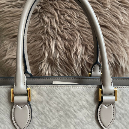 Preloved Authentic Prada Saffiano Lux Tote
