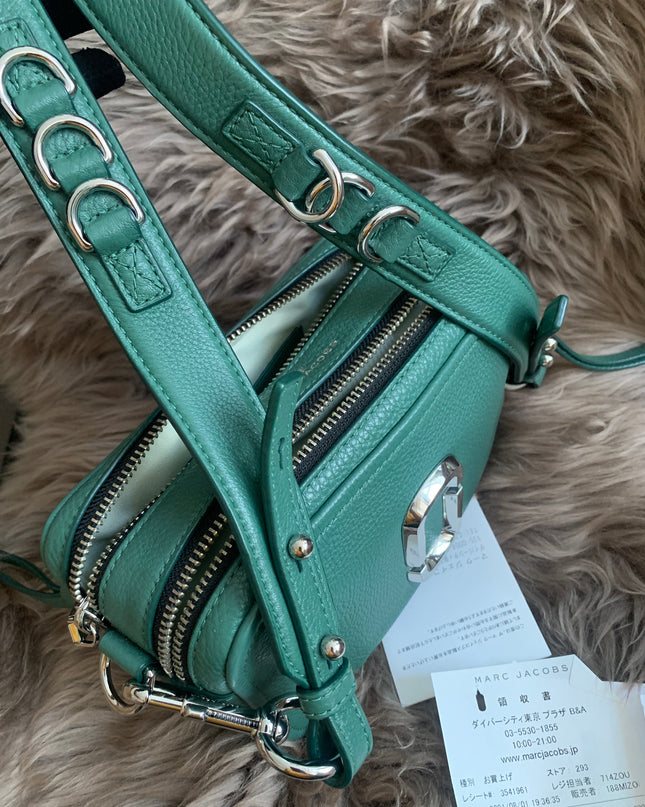 Marc Jacobs The Softshot 21 in cucumber green leather silver-tone hardware