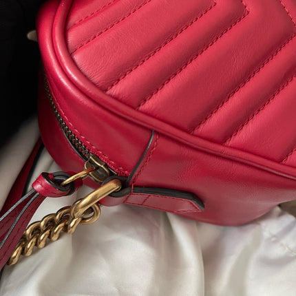 Preloved Authentic Gucci GG Marmont Camera Bag