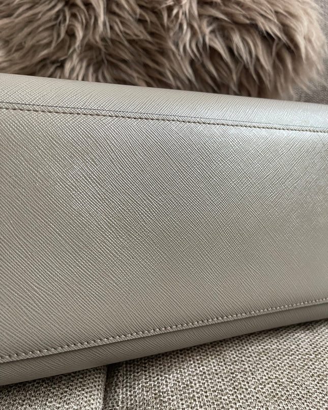 Preloved Authentic Prada Saffiano Lux Tote