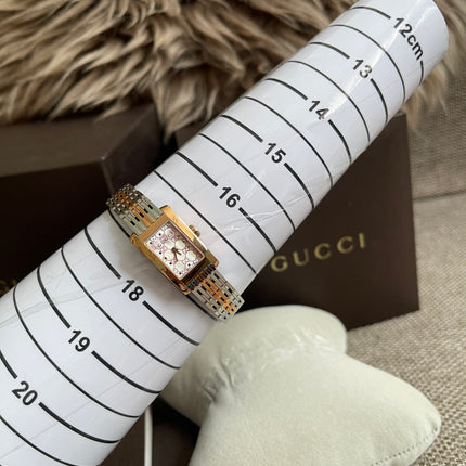 Preloved Authentic Gucci 8600L Ladies Watch — Two-Tone Rose Gold & Silver GG Dial